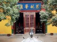 🧘‍♂️ 杭州靈隱寺：千年古剎的靜謐禪旅