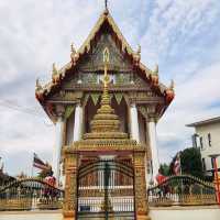 วัดที่สร้างจากสมบัติของคหบดีที่ฝังไว้