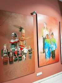 🎨 Pelangi Gallery: A Vibrant Tapestry of Malaysia’s Multicultural Textile Heritage