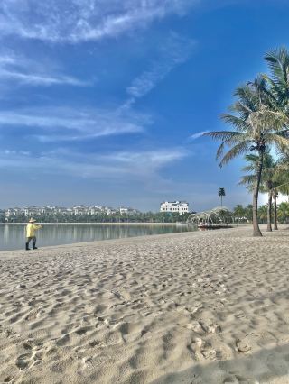 Can You Believe There's a Massive Ocean in Hanoi?