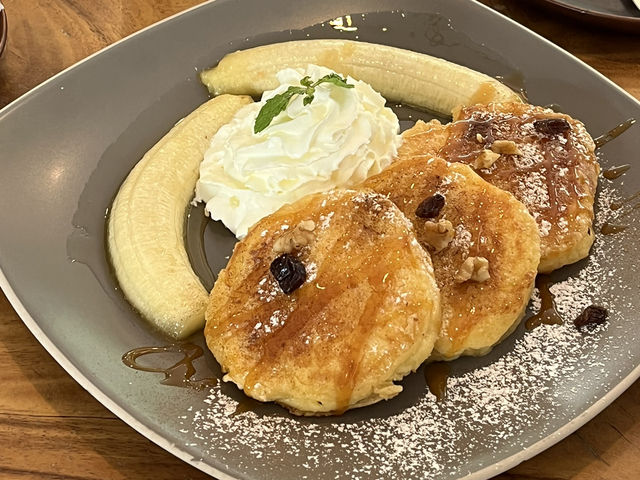 クリーミーなトムヤムパスタとパンケーキが絶品！「Iwane Goes Nature」
