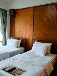 🏨:โรงแรมบ้านนายถึกและร้านอาหาร ที่พีกฉะเชิงเทรา