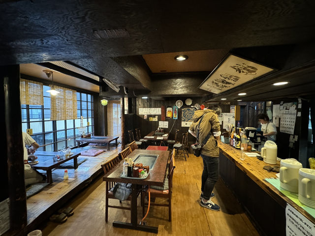 🔥 Griddle Magic in Kamakura: Sometaro’s Okonomiyaki is a Must-Try 🥢