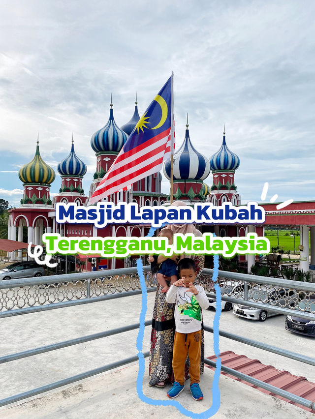 Masjid lapan kubah, ตรังกานู