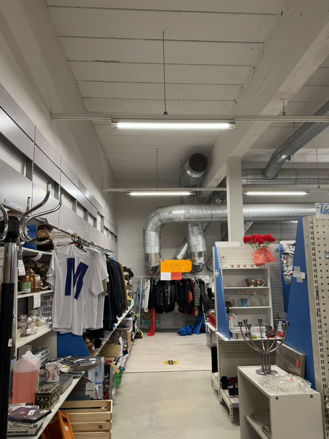 【フィンランド🇫🇮】ロヴァニエミで屋内フリーマーケット？！