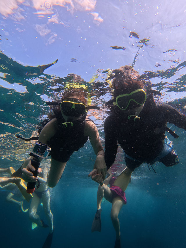 “Nusa Penida: The Jewel of Bali’s Coastline” 🏝️