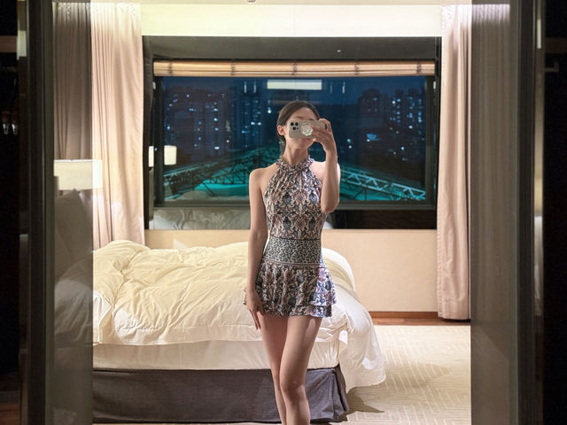 서울 신라호텔 그랜드 코너 디럭스룸 숙박 후기: 업그레이드부터 수영장까지 만족도 높았어요 
