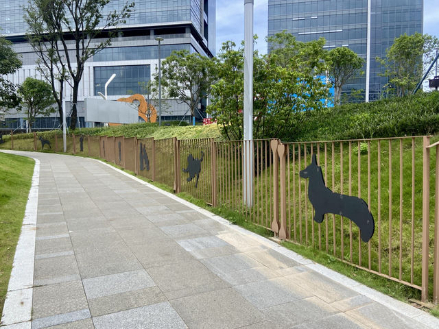 福海河公園🌟繁城市中享受寧靜自然和溜寵美地🏞️🌳