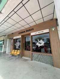 Comma Bakes, Retro Charm Meets Sweet Indulgence in Desaru