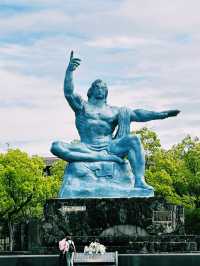 長崎平和公園 - 在廢墟之上祈求和平 🕊️
