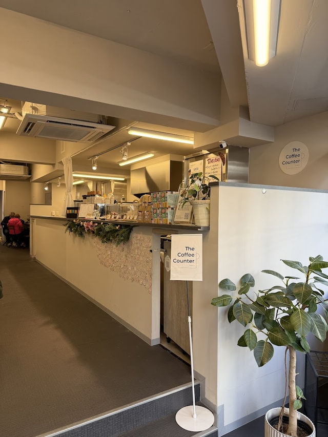 The Coffee Counter Tokyo, Hidden Gem Brewing in Higashi-Kanda