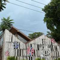 Montra Cafe – นครนายก คาเฟ่ในสวนเขียวขจี