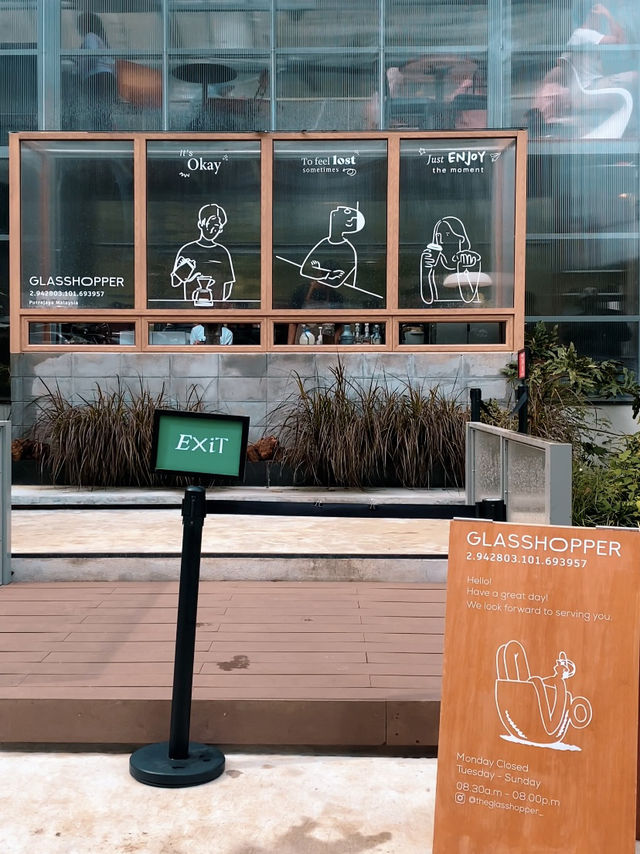  The Glasshopper, Putrajaya – Sippin’ in a Glasshouse