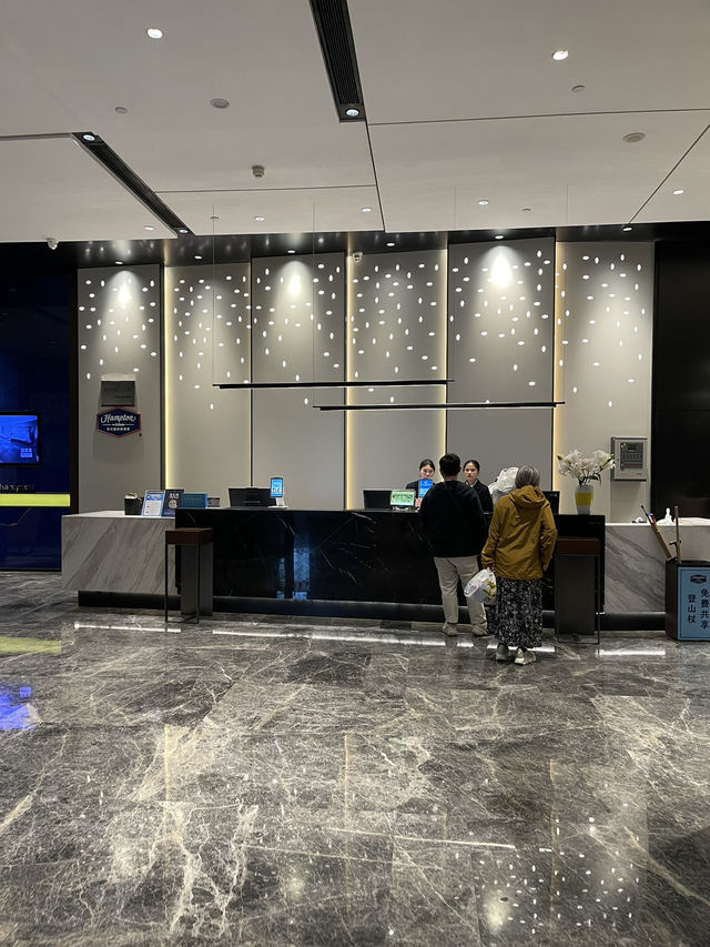 รีวิวที่พัก  Hampton by Hilton Tianmen✨