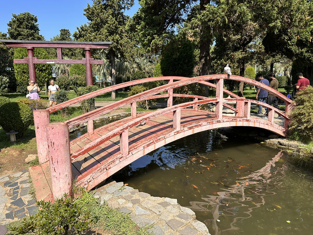 【Japanese Garden／日本庭園｜バトゥミ海岸沿いの“静寂と季節を映す小宇宙”】