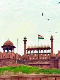 🟥 Red Fort, New Delhi – Where India’s History Stands Tall 🇮🇳