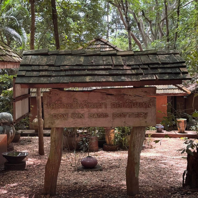 Doi Din Daeng Pottery , เชียงราย 