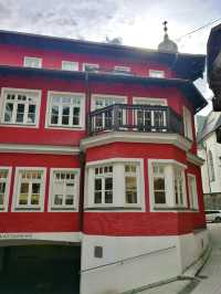 Postcard Stillness: Wandering Past Hotel Zimmerbräu in St. Wolfgang