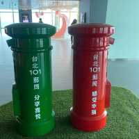 台北101觀景台 會有不定期展覽活動唷