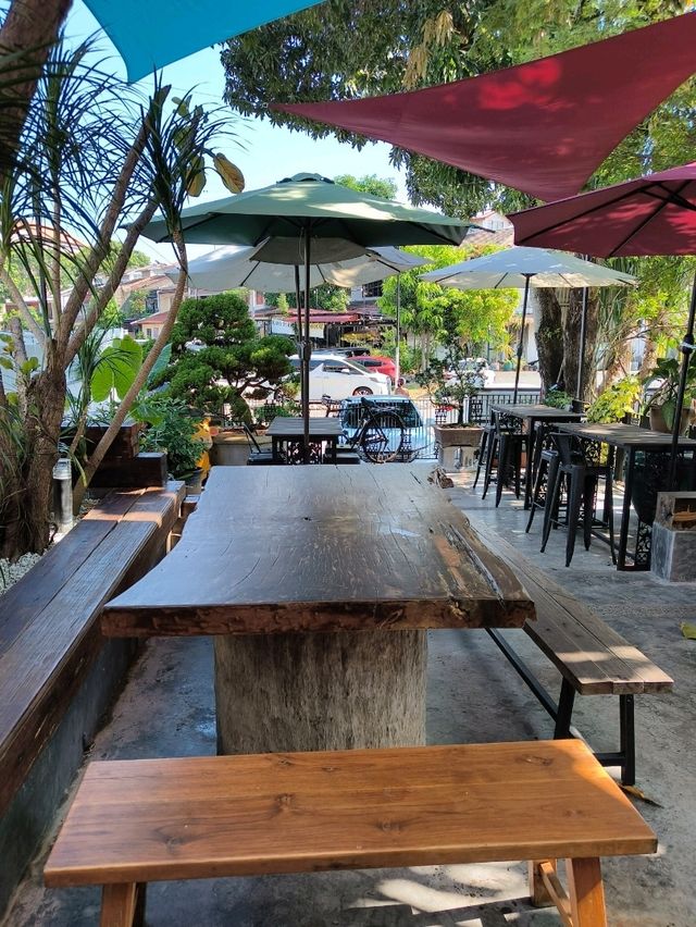 Heritage Flavours: A Sweet Retreat in Malacca