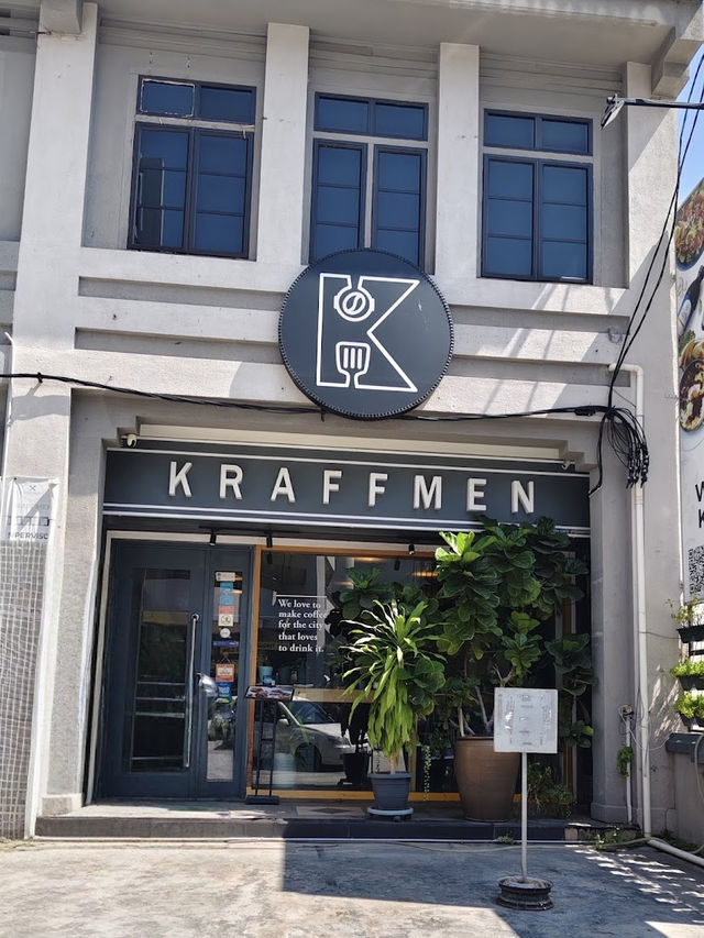 Kraffmen Cafe, Melbourne Vibes and Red Wine Ribs in George Town