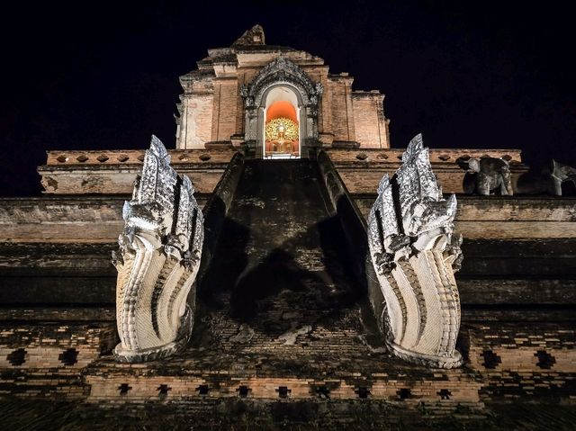 Wat Chedi Luang: Ancient Majesty in the Heart of Chiang Mai