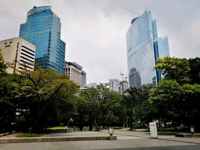 Stillness in Makati’s Ayala Triangle Gardens