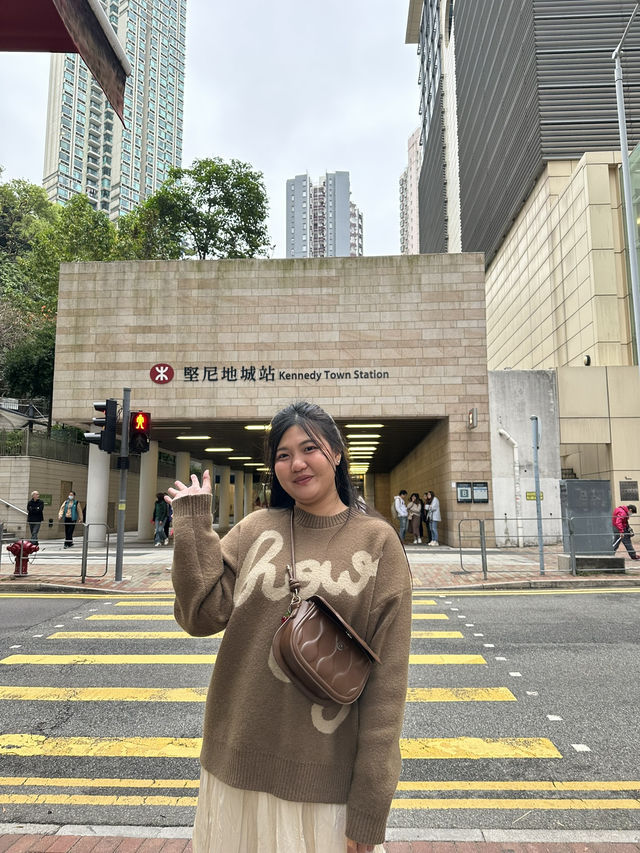 รีวิว Kennedy Town มุมถ่ายรูปฮิต & คาเฟ่ชิค 