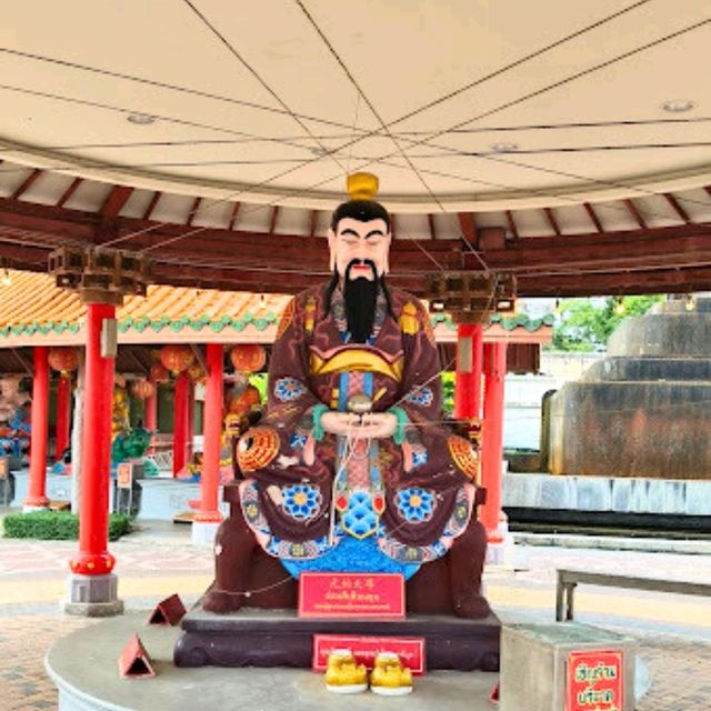 ⛩ ศาลหลักเมืองสุพรรณบุรี