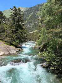 Chillin’ by the Dreamy Blue Waters of Gaube Lake