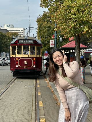 🇳🇿 Caught feelings on the tracks: Christchurch, you cute🚋