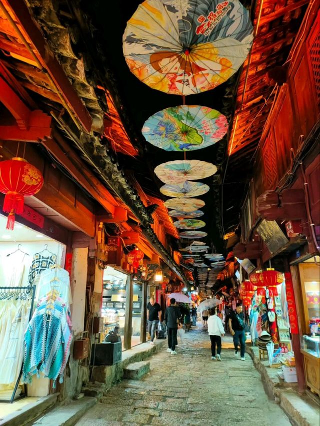 Wandering Through the Timeless Charm of Lijiang Ancient Town