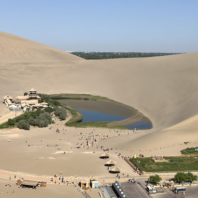  A Perfect Day in Dunhuang — Desert, Art, and Night Vibes