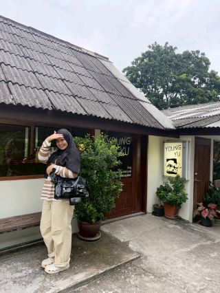 Young Yu Cafe🥤🍮☕️ A super homey cafe🏘🌳🪴