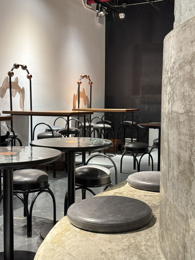 荃灣南豐紗廠的工業風動物友善Cafe！大推手工啡！