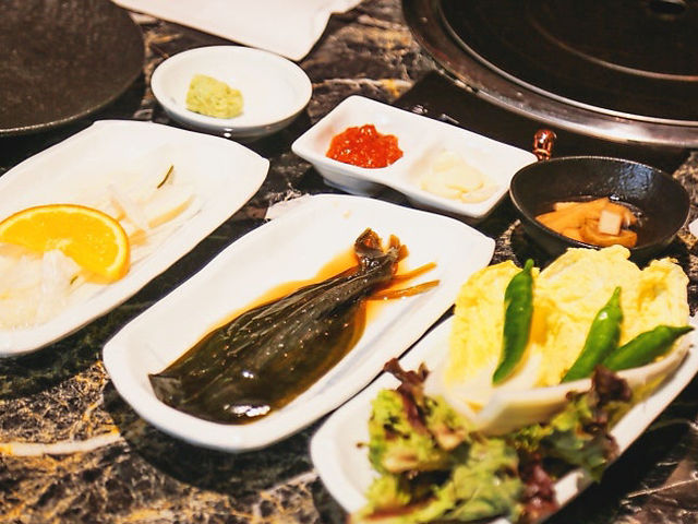 부산여행 추천 소고기 먹으면 우니 육회 가리비 서비스 주는 해운대한우