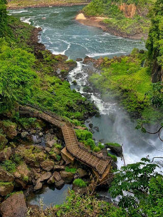 Iguazú Falls – Nature’s Thundering Wonder.