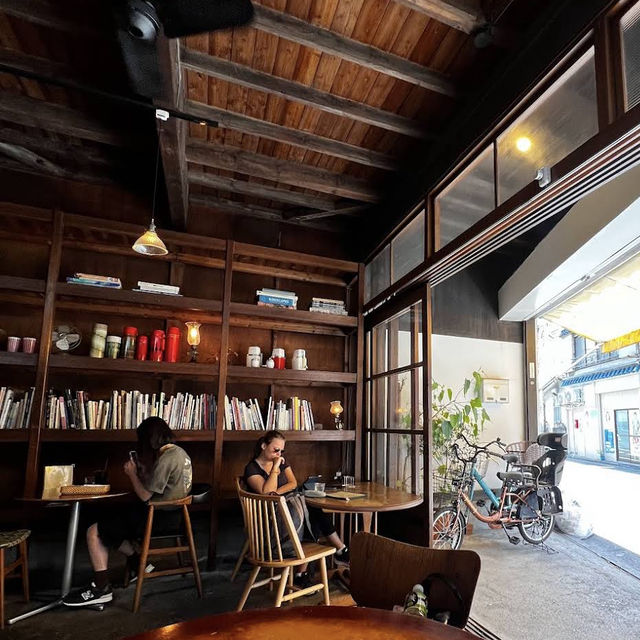 【東京/入谷🇯🇵】昔ながらの土間やストーブが残る！iriya plus cafe