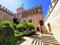 瓦倫西亞 | 絲綢交易所 La Lonja de la Seda:體現皇宮貴族美學