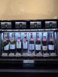 【沖縄】ワイン好きさん必見！グラスワインが豊富なテイスティングバー🍷
