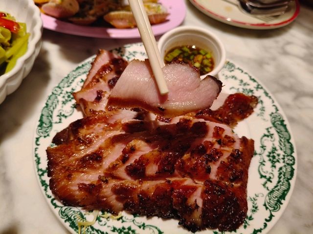 連續三年榮獲米芝蓮必比登推介的泰國餐廳姊妹店《Kopitiam by Saya》 連續三年榮獲米芝蓮必比登推介的泰國餐廳姊妹店《Kopitiam by Saya》