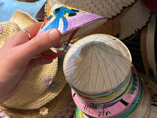 Hoi An Market Treasures 🛍️✨