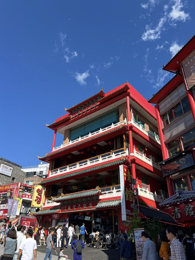 걸어서 떠나는 인천여행: 차이나타운 풍경과 월미도 노을 산책 걸어서 떠나는 인천여행: 차이나타운 풍경과 월미도 노을 산책