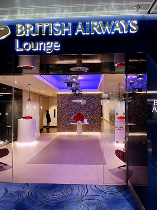 British Airways Lounge Changi – Premium Relaxation & Drinks Haven