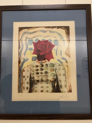 🔩 パラダイスアイランドでテヘランの未来的なワンダーランドへ足を踏み入れよう！✨