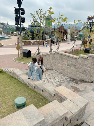 韓国最大のテーマパークは釜山にあり！「ロッテワールド