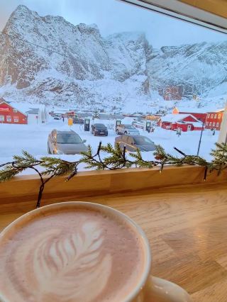 ร้านอาหาร&คาเฟ่Lofoten😍