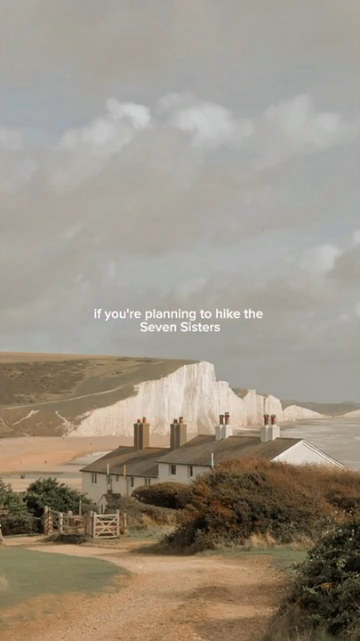 It's the perfect summer day from London if you love the English countryside, hikes and amazing views 🩵 ~ here's everything you need to know if you're planning to hike the Seven Sisters - it's super easy to get from London and you don't need a car to get there ✨ 📍 Seven Sisters Country Park, East Sussex #sevensisters #englishcountryside #uktravel #englishcoast #londondaytrip#mytravelwrap 