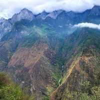 Tiger Leaping Gorge Hike! 