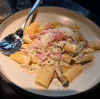 Best Italian food with a view of the Sea World